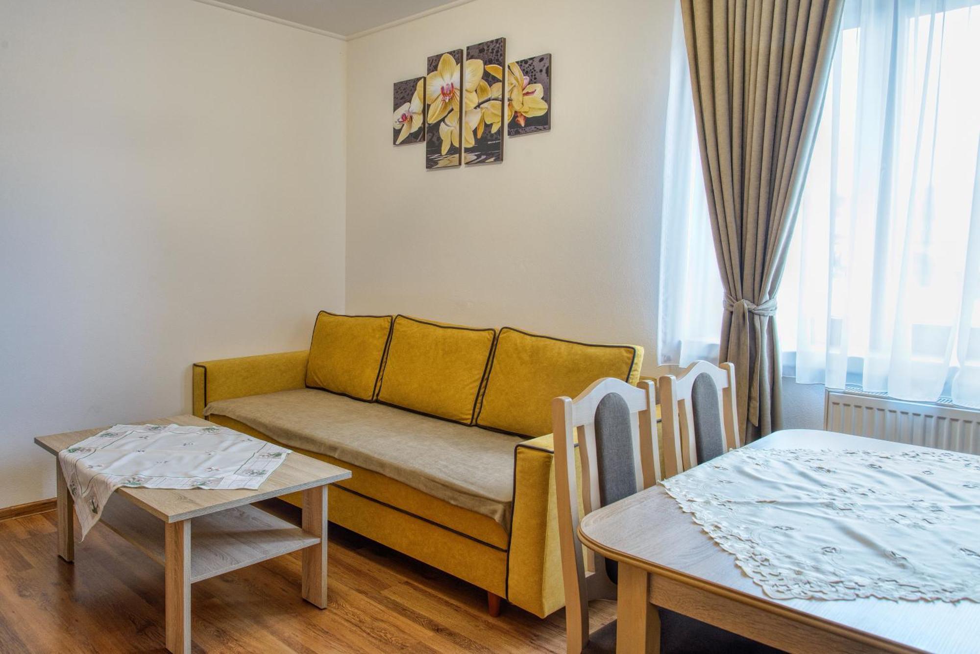 Vela Apartment Maly Slavkov Екстериор снимка