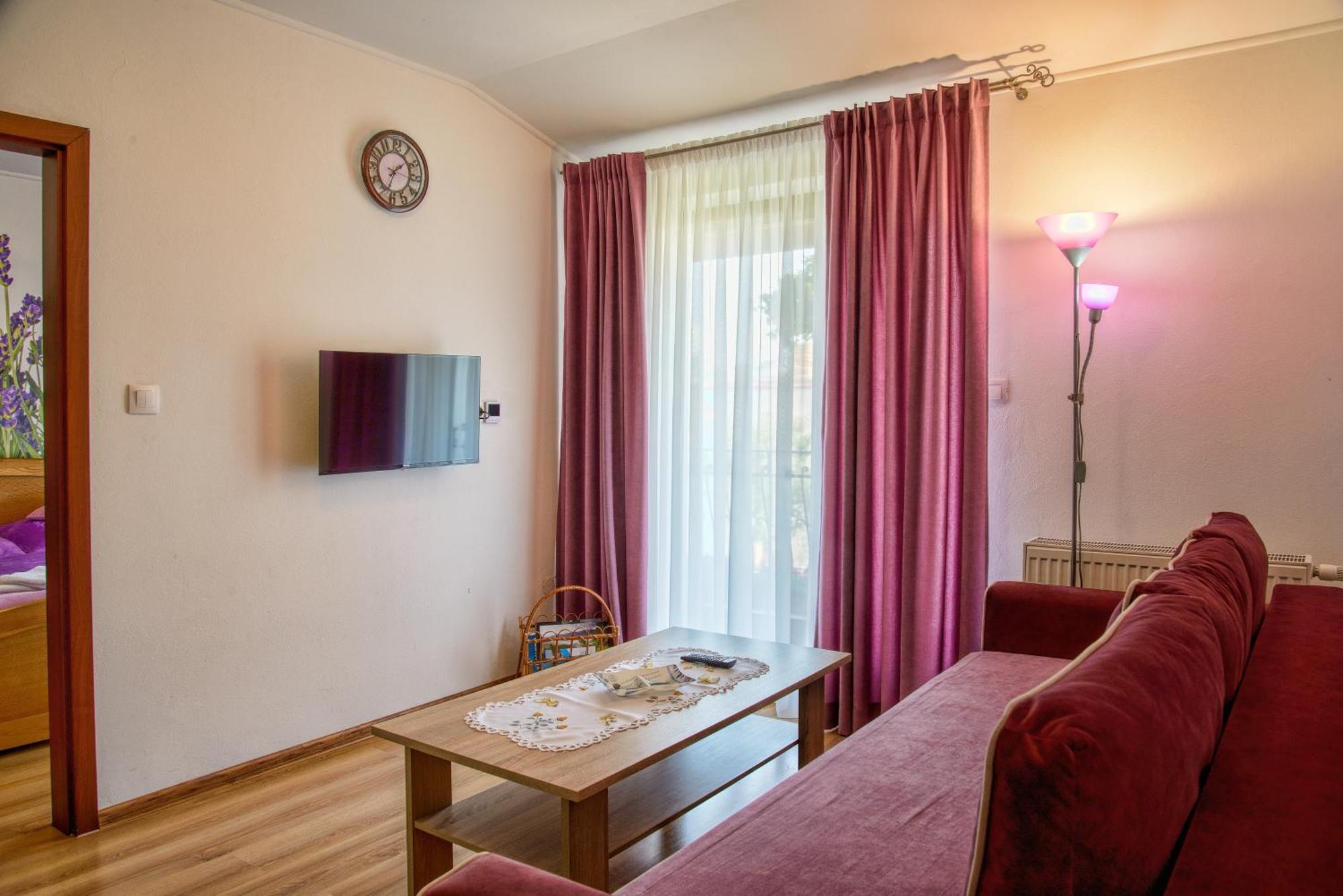 Vela Apartment Maly Slavkov Екстериор снимка